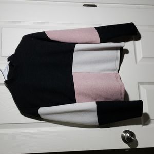 Color block long sleeve sweater